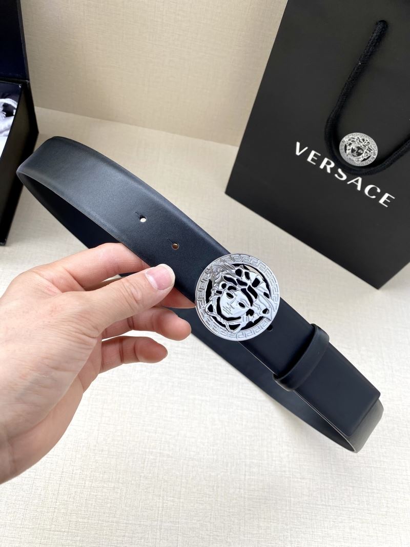 VERSACE